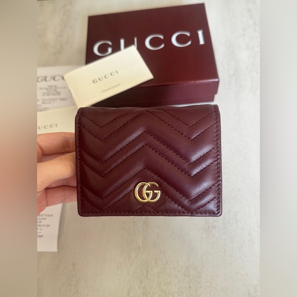 Gucci Chevron Quilted Leather Wallet in Burgundy with Gold GG